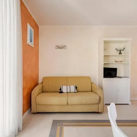Casa Robutti B 아파트