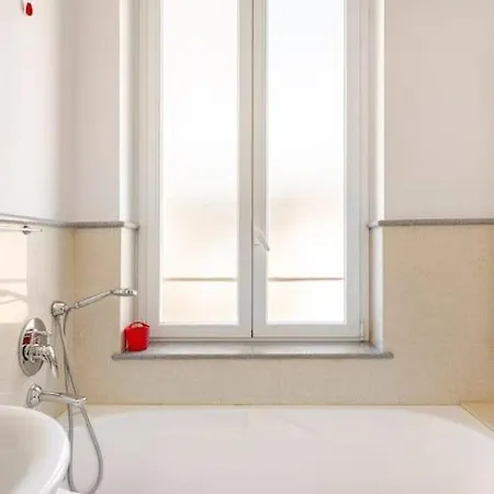 アパート Casa Robutti B アラッシオ